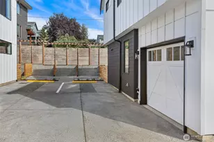 3442 B NW 65th St, Seattle, WA 98117 - Photo 28