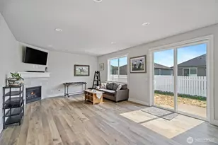 112 Madrona Ln SW, Orting, WA 98360 - Photo 4