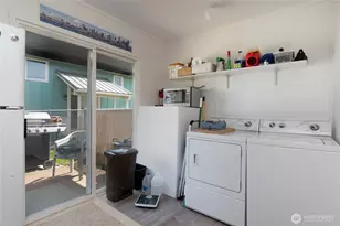 505 NE Kinney St, Coupeville, WA 98239 - Photo 10