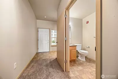 1031 N State Street #107, Bellingham, WA 98225 - Photo 8