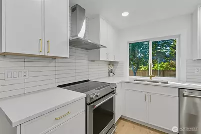 9419 NE 126th Place, Kirkland, WA 98034 - Photo 14