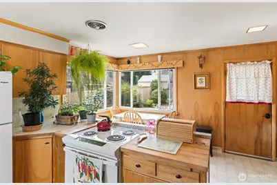 106 N Franklin Avenue, Wenatchee, WA 98801 - Photo 14