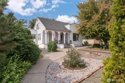 106 N Franklin Avenue, Wenatchee, WA 98801 - Photo 1