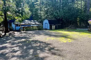 351 N Mount Jupiter Dr, Hoodsport, WA 98548 - Photo 4