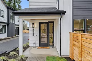 12426 NE 90th St, Kirkland, WA 98033 - Photo 2