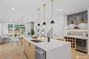 12426 NE 90th St, Kirkland, WA 98033 - Photo 8