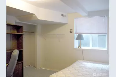 5011 8th Avenue NE, Seattle, WA 98105 - Photo 12