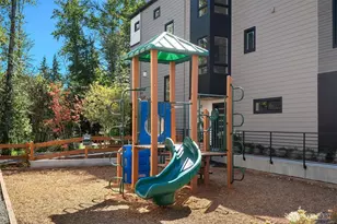 14826 Site 1 NE 2nd Ct, Bellevue, WA 98007 - Photo 16
