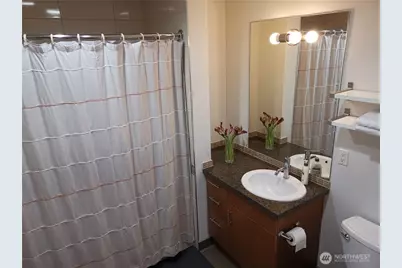 4547 8th Avenue NE #408, Seattle, WA 98105 - Photo 22