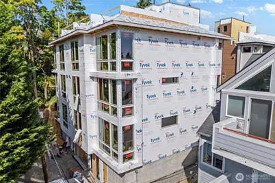 3819 A Fremont Avenue N, Seattle, WA 98103 - Photo 4