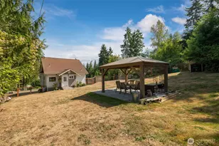 10110 SE Southworth Dr, Port Orchard, WA 98366 - Photo 24