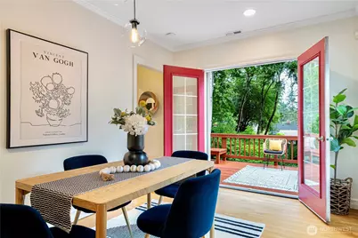 1528 NE 97th St, Seattle, WA 98115 - Photo 8