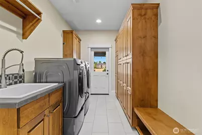 1707 SW 25th Circle, Battle Ground, WA 98604 - Photo 8