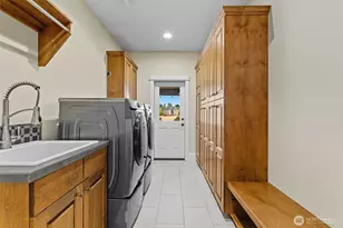 1707 SW 25th Cir, Battle Ground, WA 98604 - Photo 8