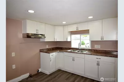 214 Holcomb Ave. #T5, Kelso, WA 98626 - Photo 10