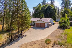 1228 E Lake St, Medical Lake, WA 99022 - Photo 2