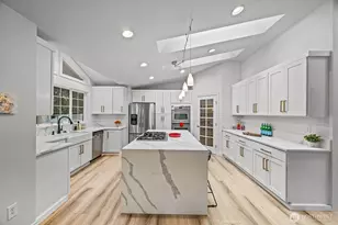 575 Mt Logan Dr SW, Issaquah, WA 98027 - Photo 10