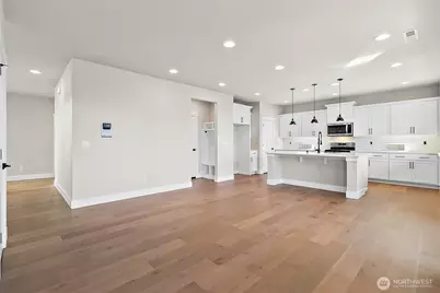 14228 SE 284th Place, Kent, WA 98042 - Photo 16