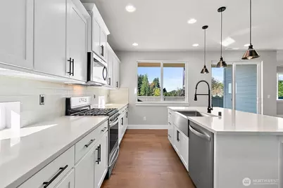 14228 SE 284th Place, Kent, WA 98042 - Photo 12