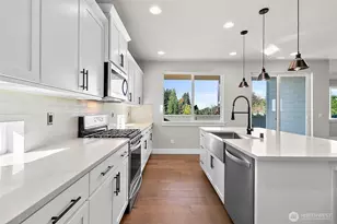 14228 SE 284th Pl, Kent, WA 98042 - Photo 12