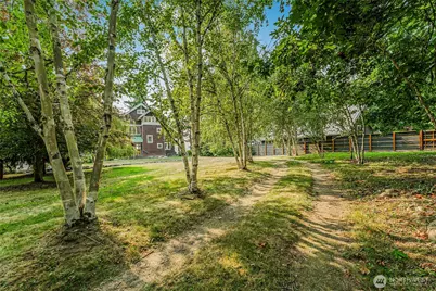 3030 S Mabana Heights Road, Camano Island, WA 98282 - Photo 2