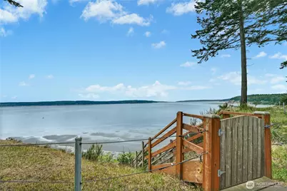 3030 S Mabana Heights Road, Camano Island, WA 98282 - Photo 34