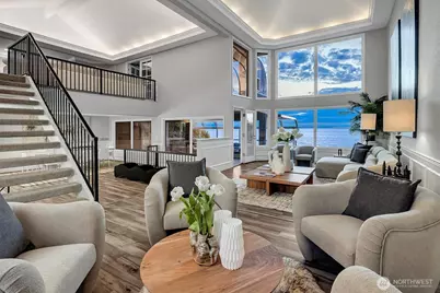 8001 Talbot Road, Edmonds, WA 98026 - Photo 6