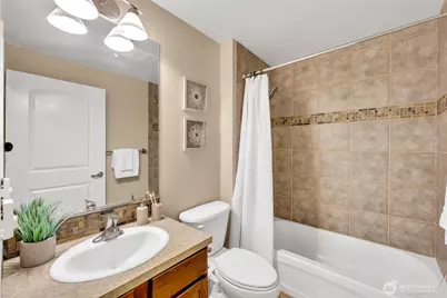 3112 SW Avalon Way #302, Seattle, WA 98126 - Photo 4