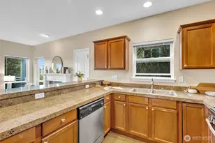 3112 SW Avalon Way, Seattle, WA 98126 - Photo 10