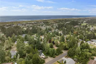 30917 M Pl, Ocean Park, WA 98640 - Photo 6