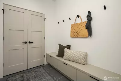 2030 NE 123rd Street, Seattle, WA 98125 - Photo 8