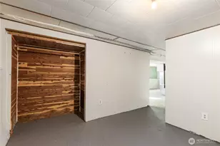 2202 NE 9th Pl, Renton, WA 98056 - Photo 14