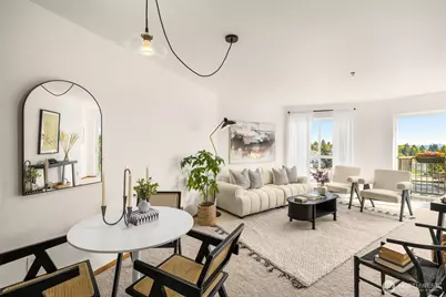 4020 Aurora Avenue N #411, Seattle, WA 98103 - Photo 2