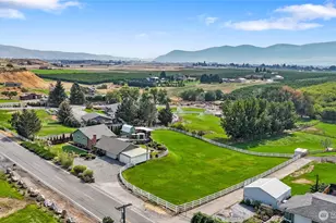 2716 8th St NE, East Wenatchee, WA 98802 - Photo 34