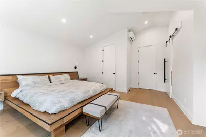 509 N 78th Street, Seattle, WA 98103 - Photo 20