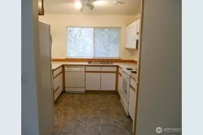 5711 10th Avenue W, Everett, WA 98203 - Photo 4