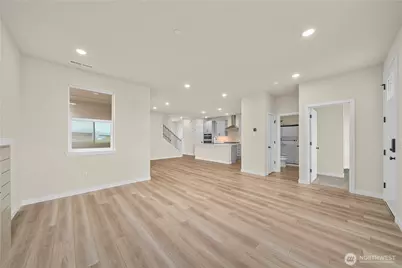 2136 Plumridge Court, Wenatchee, WA 98801 - Photo 8