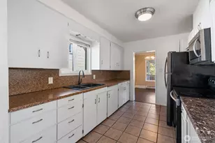 109 S King St, Centralia, WA 98531 - Photo 12