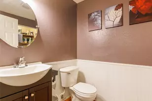 411 S 328th Pl, Federal Way, WA 98003 - Photo 12