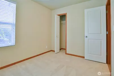 841 5th Place NE, Issaquah, WA 98029 - Photo 8
