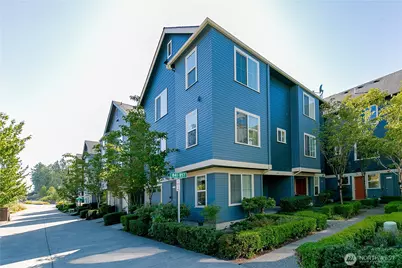 841 5th Place NE, Issaquah, WA 98029 - Photo 1