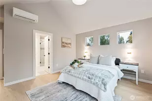 12426 NE 90th St, Kirkland, WA 98033 - Photo 32