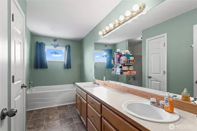 12815 120th Avenue E, Puyallup, WA 98374 - Photo 18