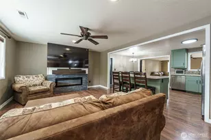 569 22nd St, Washougal, WA 98671 - Photo 4