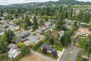 569 22nd St, Washougal, WA 98671 - Photo 36