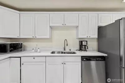 14937 133rd Avenue SE, Renton, WA 98058 - Photo 12