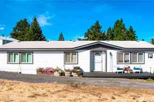 1190 Sunlight Dr, Cle Elum, WA 98922 - Photo 2