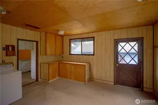 1122 W Spruce St, Port Angeles, WA 98362 - Photo 10