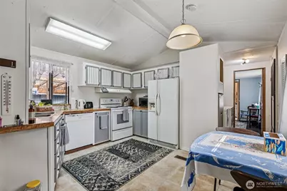 2522 Old Highway 99 Road S #19, Mount Vernon, WA 98273 - Photo 6