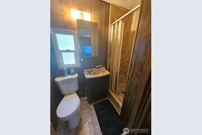 302 Main Street, Oroville, WA 98844 - Photo 14